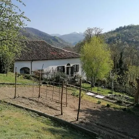 Apartment Casa Elvira Antica Mombasiglio
